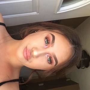 Meet your Posher, Skylar